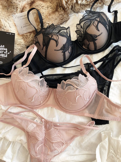 Sexy Women Lace Flowers Embroidery Underwear French Thin Cup Push Up Bra Set Hollow Temptation Waist Bandage Thongs Lingerie Set