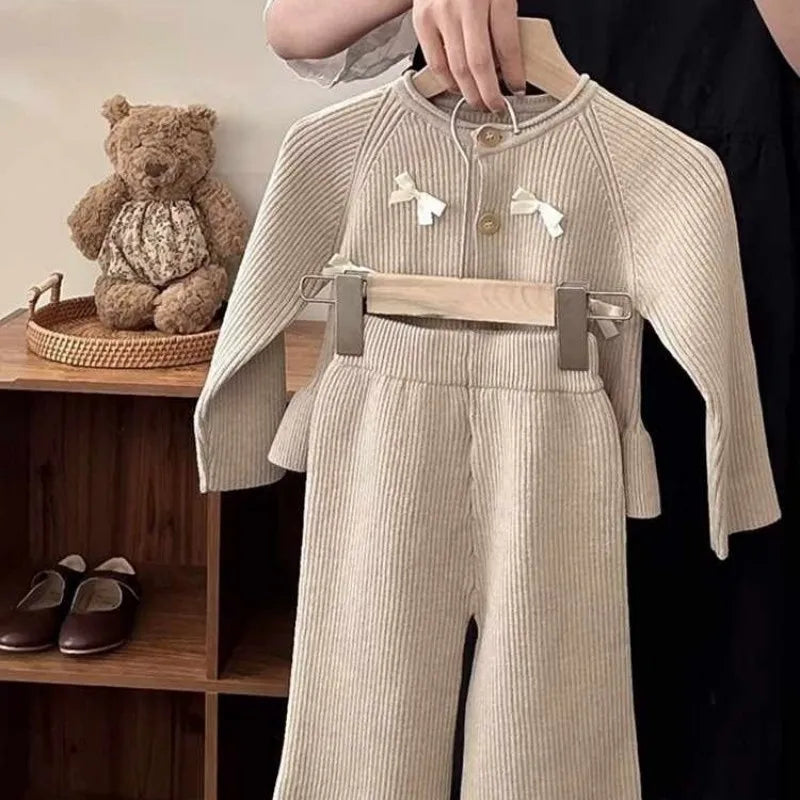 Girls' Clothing Set Spring and Autumn New Style Children's Fashion Bow Lace Knitted Cardigan Pants 2-piece Set