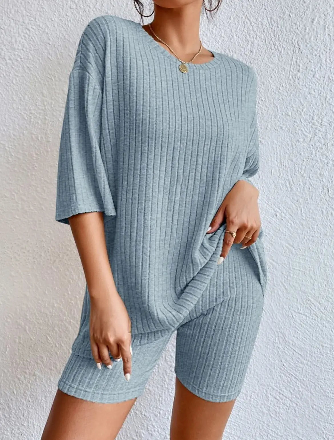Fashionable Knitted Loose Casual Round Neck Summer Shorts Top Set Women'S Clothing Comfortable Breathable Solid Color Shorts Set