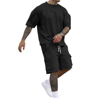 New Summer Style Fashion T-shirt and Utility Shorts Solid Color Set, a Casual and Sporty Men's Suit