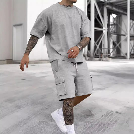 New Summer Style Fashion T-shirt and Utility Shorts Solid Color Set, a Casual and Sporty Men's Suit