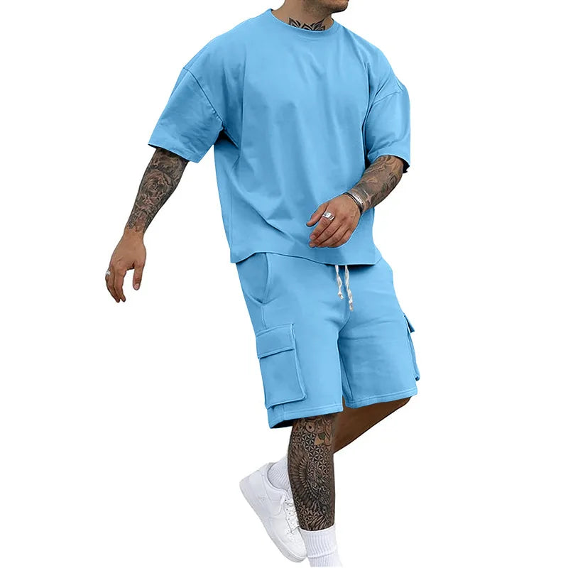 New Summer Style Fashion T-shirt and Utility Shorts Solid Color Set, a Casual and Sporty Men's Suit
